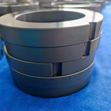 Customized SSIC Ceramic Sliding Sleeve Bearing High Durability